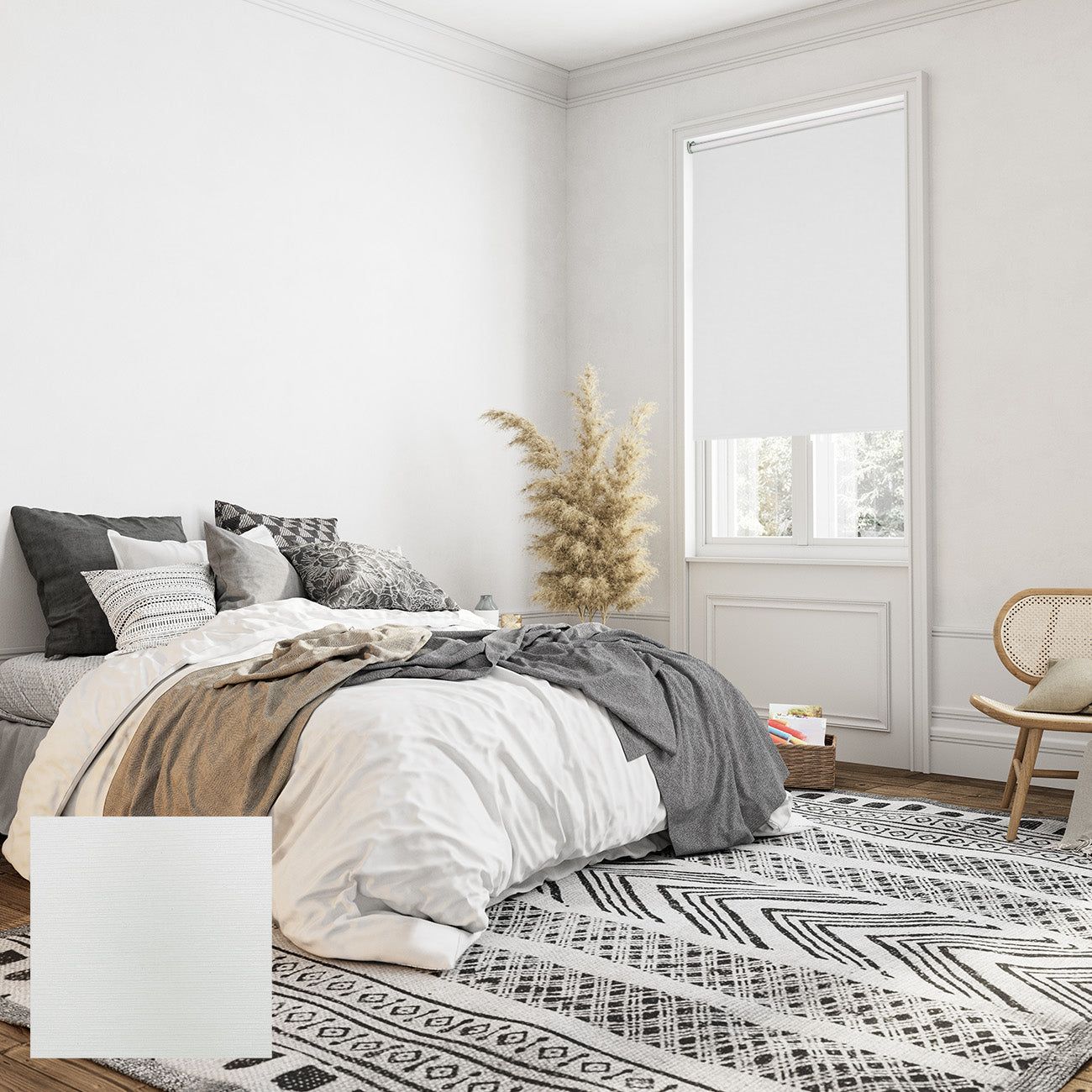 Floda 手動遮光捲簾極光白 (Arctic White)