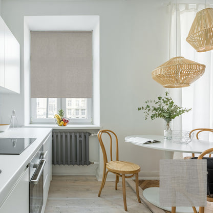 Sala 手動陽光面料捲簾 亞麻灰縱紋 (Grey Texture)
