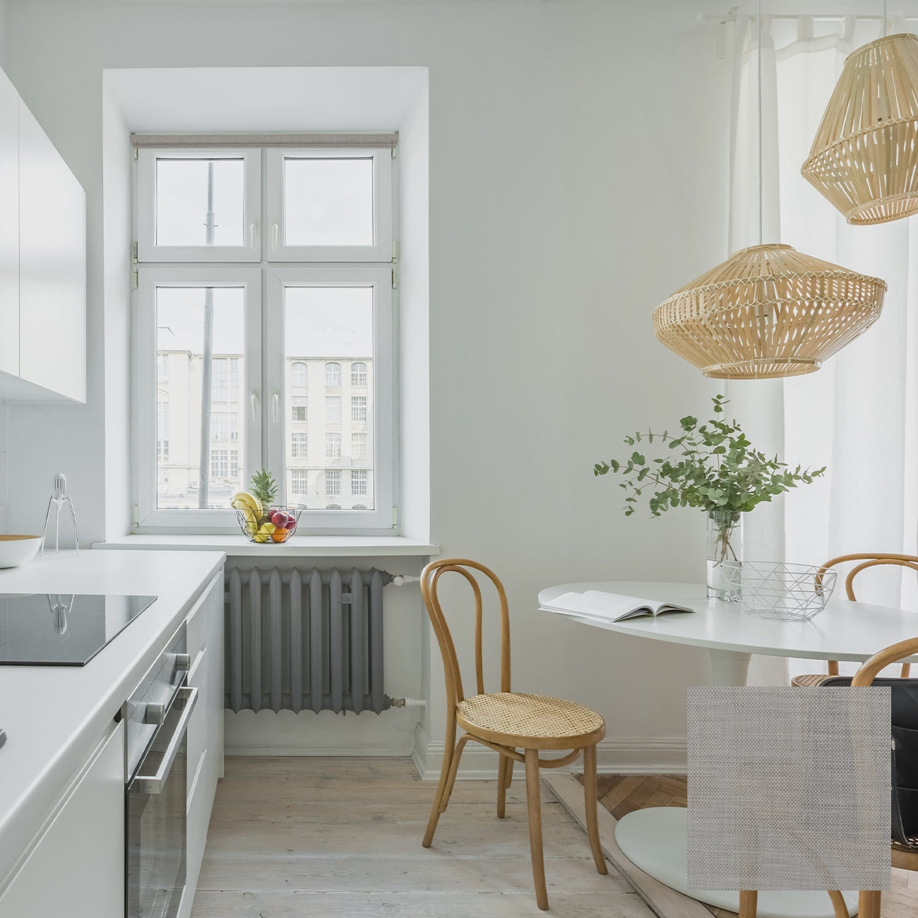 Sala 手動陽光面料捲簾 亞麻灰縱紋 (Grey Texture)